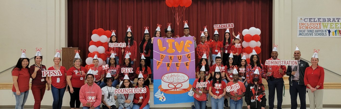 Red Ribbon Week Photo Contest winner