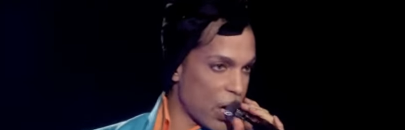 Prince performs at the Super Bowl XLI Halftime Show. (YouTube/NFL)