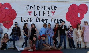 Red Ribbon Week Photo Contest winners