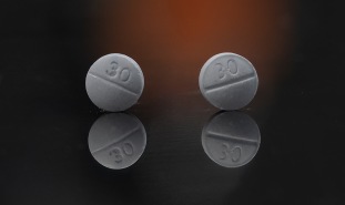 Real and fake oxycodone